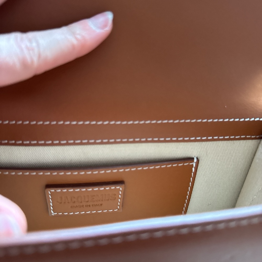 Jacquemus Tan Leather Shoulder Bag - Picture 6 of 7